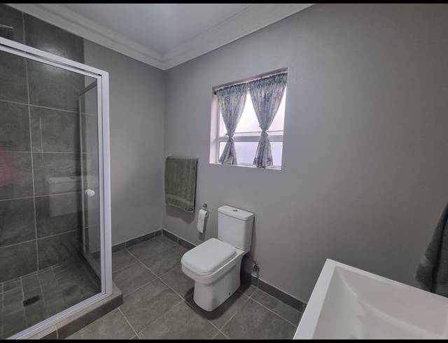 3 BEDROOM TOWNHOUSE FOR SALE IN ARCON PARK